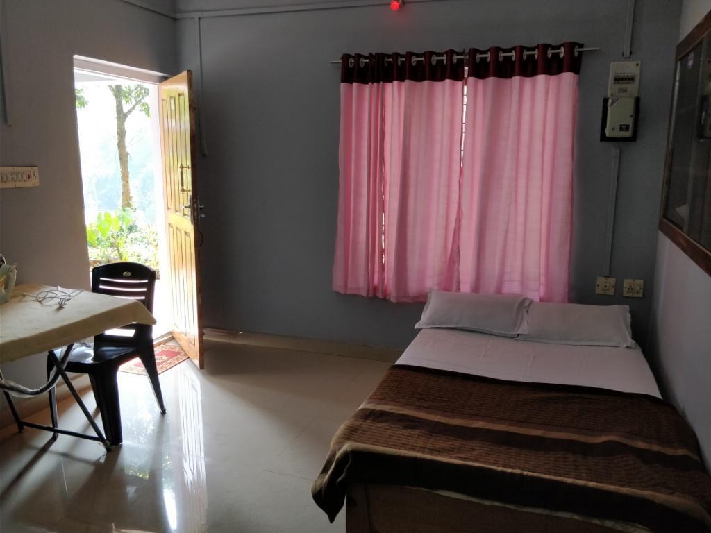 River View Inn Munnar Buitenkant foto